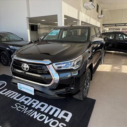 TOYOTA HILUX 2.8 D-4D TURBO DIESEL CD SRX 4X4 AUTOMÁTICO TOYOTA HILUX 2.8 D-4D TURBO DIESEL CD SRX 4X4 AUTOMÁTICO